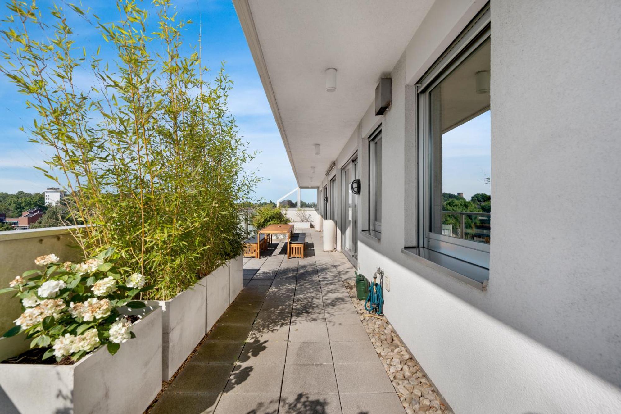 Exklusives Penthouse Japandi 232Qm, Whirlpool , 25Min Bis Duesseldorf Messe Apartment Monchengladbach Exterior photo